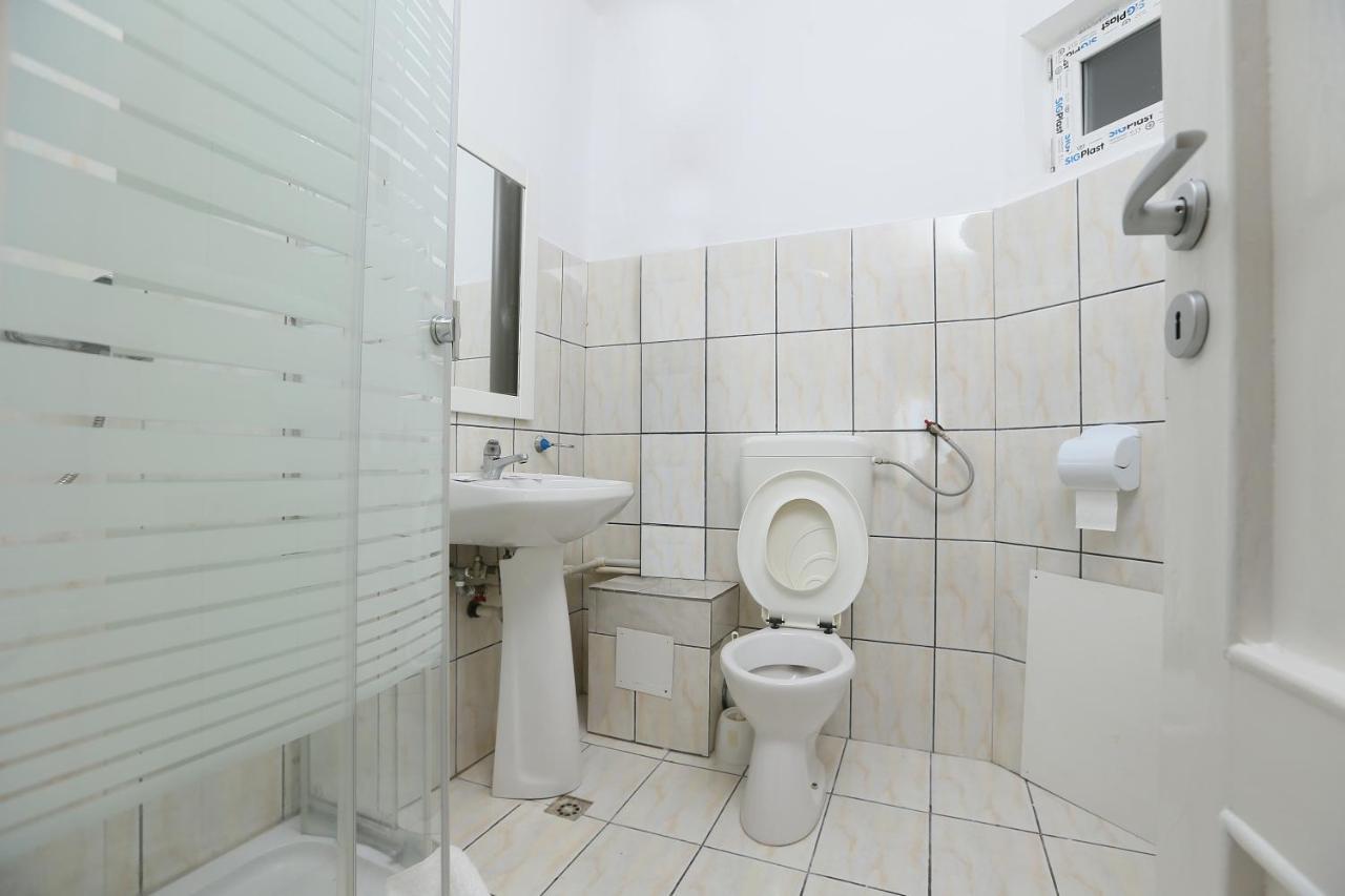 Hotel Corola Nagyvárad Kültér fotó