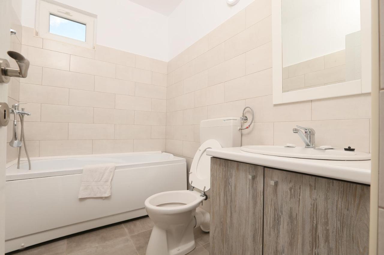 Hotel Corola Nagyvárad Kültér fotó